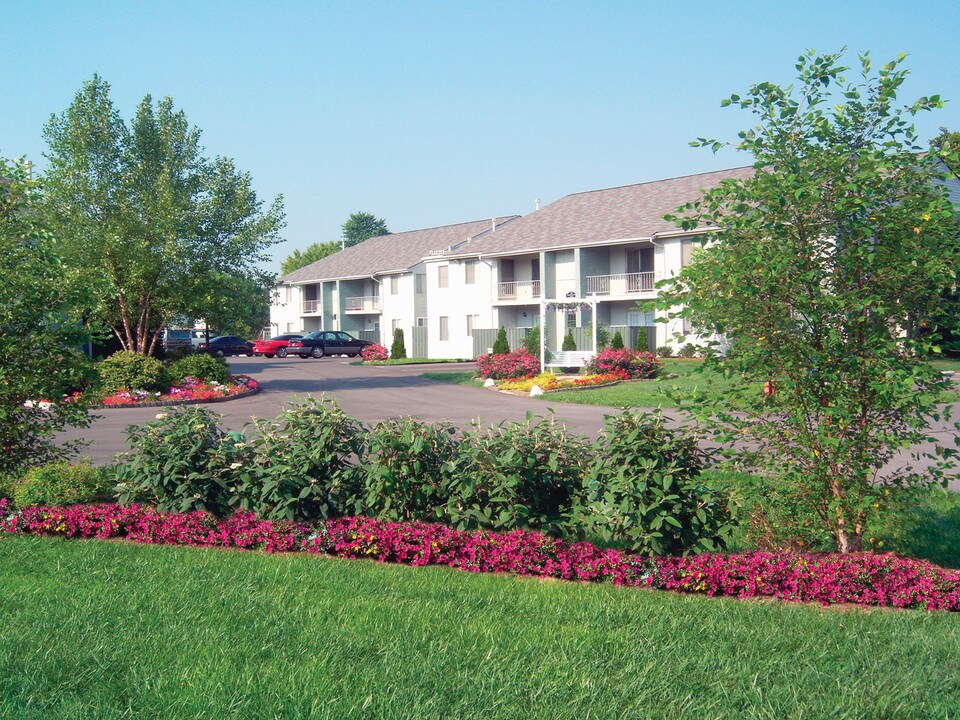 Wisteria Landing in Louisville, KY - Building Photo