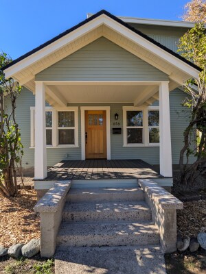 616 Newtown St in Medford, OR - Building Photo