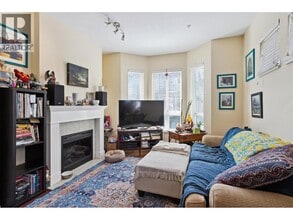 160 Pembina St in New Westminster, BC - Building Photo - Building Photo