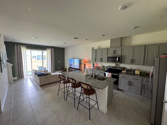 property at 641 Preston Cv Dr