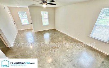 2501 E Tyler Ave in West Memphis, AR - Building Photo - Building Photo