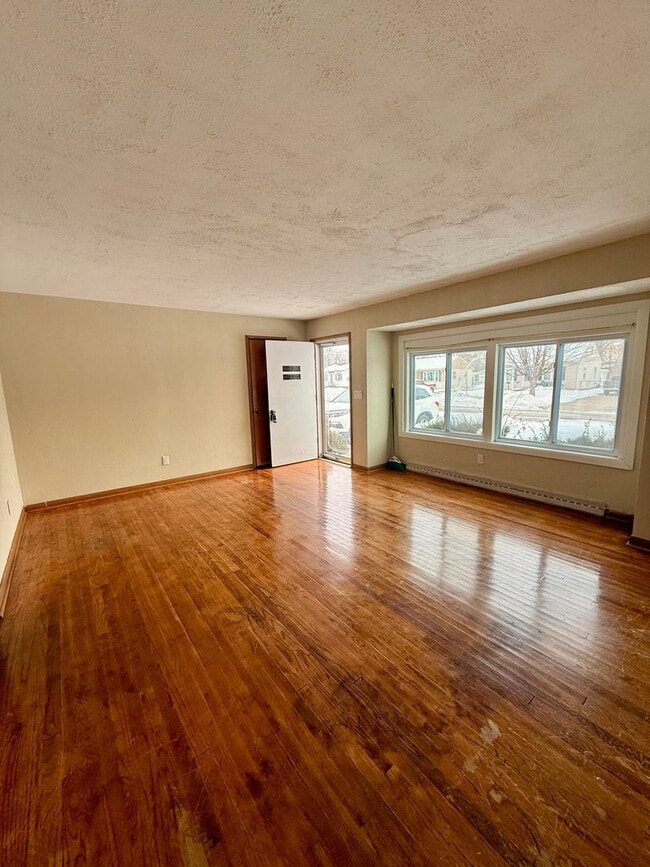 1711 Midway Dr in Rockford, IL - Building Photo - Building Photo