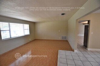 2231 SW 67th Way in Miramar, FL - Building Photo - Building Photo