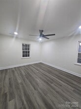 10423 Queensmead Cir in Charlotte, NC - Building Photo - Building Photo