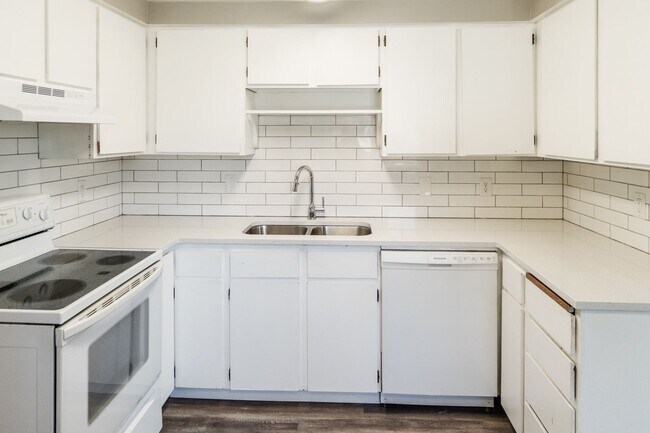 728 E Bridgeport Ave in Spokane, WA - Building Photo - Building Photo