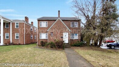 2911 Sullivant Ave in Columbus, OH - Building Photo - Building Photo