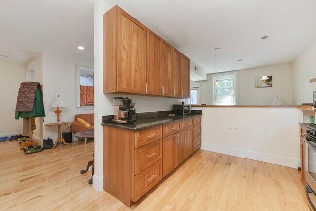 73 Lubec St in Boston, MA - Building Photo - Building Photo