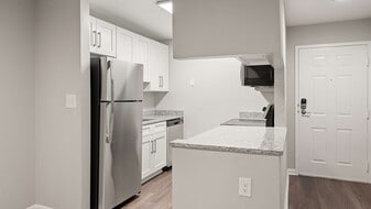 Heritage at Leesburg in Leesburg, VA - Building Photo