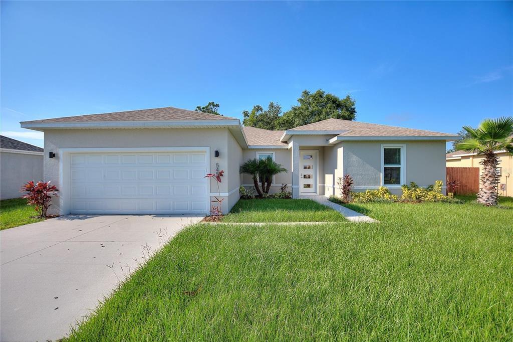 545 Cardinal Dr in Kissimmee, FL - Building Photo