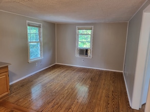 306 S Laurel St in Royal Oak, MI - Building Photo - Building Photo