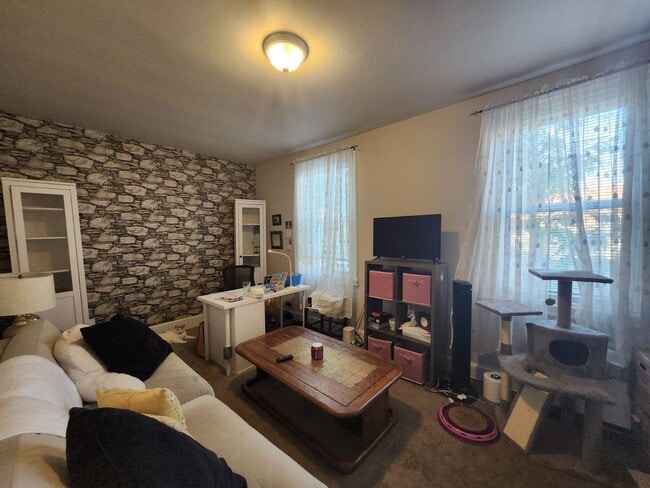 116 N Church St in West Chester, PA - Building Photo - Building Photo