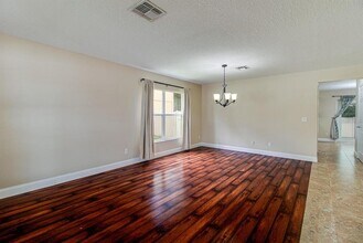 142 Wilson Bay Ct in Sanford, FL - Building Photo - Building Photo