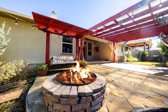 18011 Antero Mount in Helotes, TX - Building Photo - Building Photo