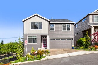 8516 SW Hamilton Ter in Beaverton, OR - Building Photo - Building Photo