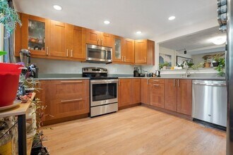 55 Waterhouse St in Somerville, MA - Building Photo - Building Photo