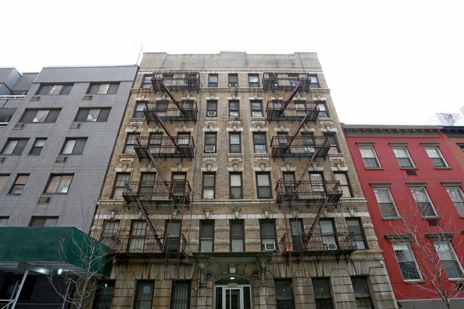 312-314 W 15th St in New York, NY - Foto de edificio - Building Photo