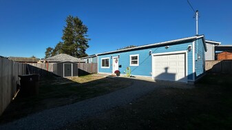 1021-B S Meyers St in Tacoma, WA - Building Photo