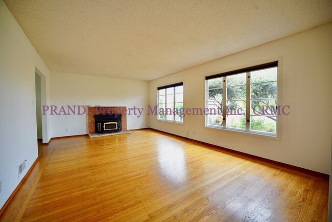 property at 21 Ebbtide Psge
