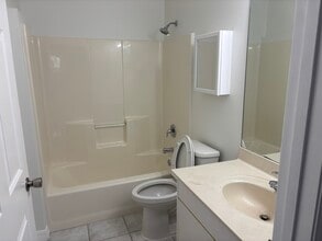 505 16th Ave in Vero Beach, FL - Building Photo - Building Photo