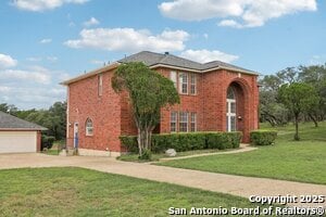 23613 Grayling Ln in San Antonio, TX - Building Photo - Building Photo