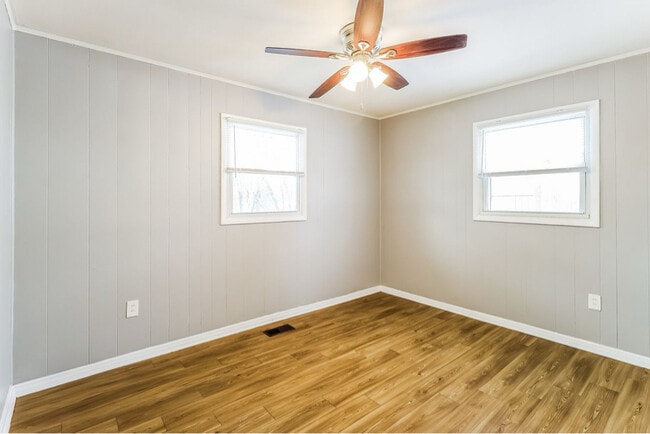 property at 2659 Niagara St