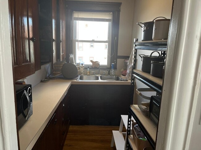 226 Suffolk Ave, Unit 226 in Pawtucket, RI - Foto de edificio - Building Photo