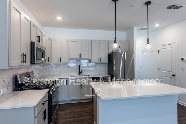 5542 Highland St in Douglasville, GA - Building Photo - Building Photo