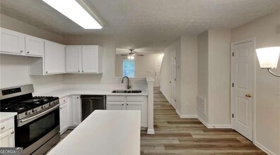 154 Ilex Dr in Canton, GA - Building Photo - Building Photo