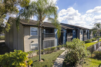 MAA Indigo Point in Brandon, FL - Foto de edificio - Building Photo