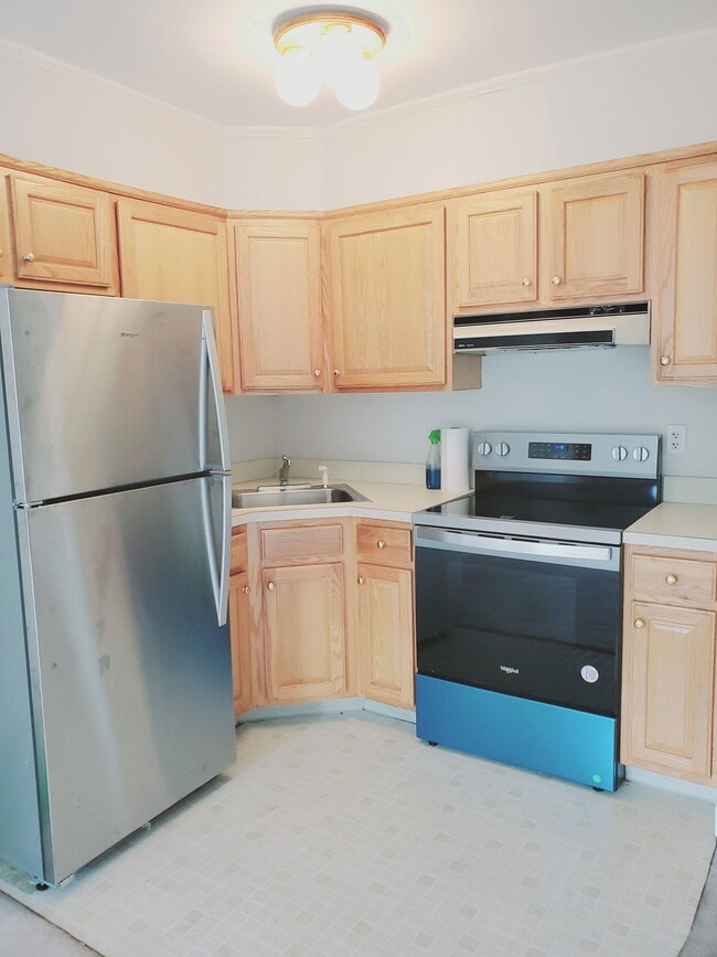 property at 27 Oak St
