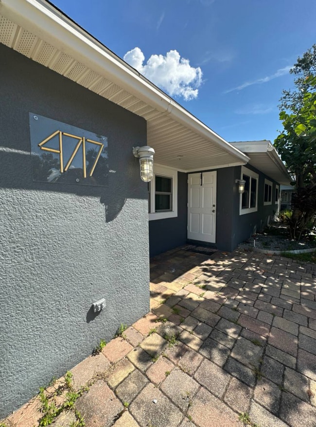 property at 4717 W Leila Ave