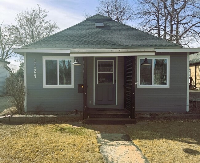 property at 1129 Cleveland Ave