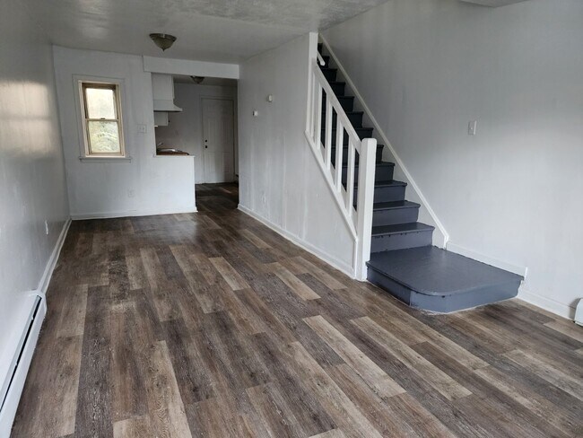 property at 714 Douglas St