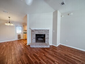 309 Adams Dr in Crestview, FL - Building Photo - Building Photo