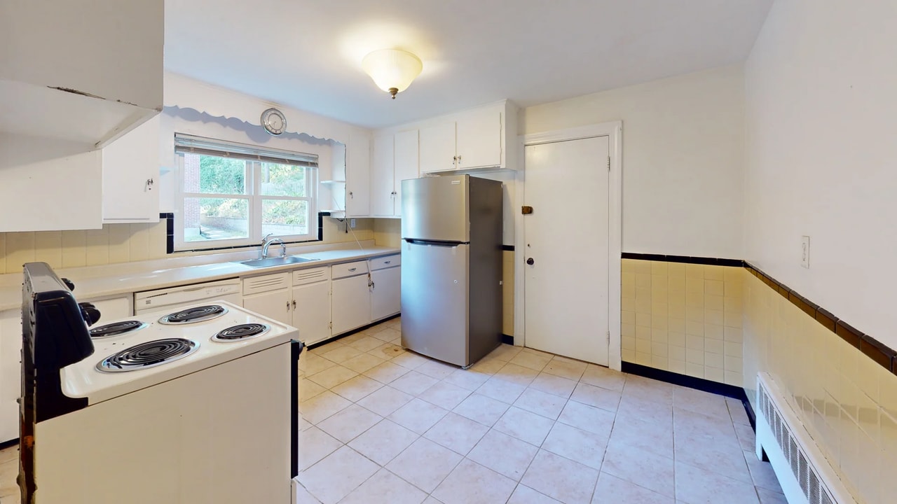 115 Withington Rd, Unit 115 in Newton, MA - Building Photo