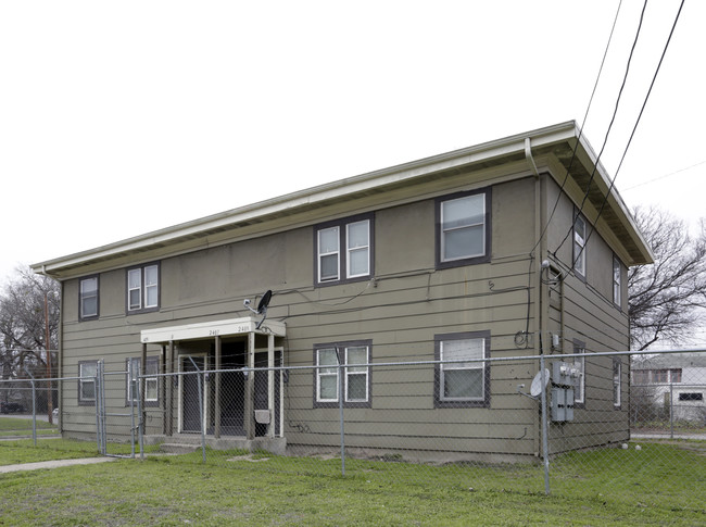 Hatcher Apartments in Dallas, TX - Foto de edificio - Building Photo