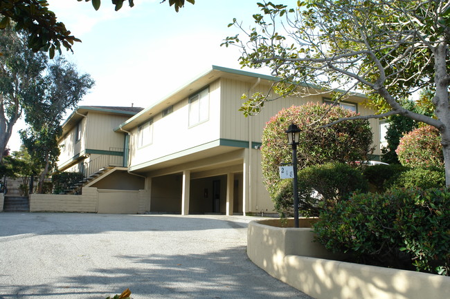 218-220 Cypress Ave in Marina, CA - Building Photo - Building Photo