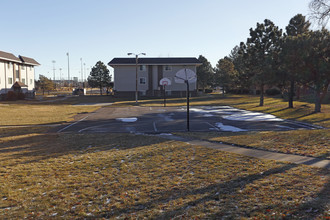 Holly Park Apartments in Commerce City, CO - Building Photo - Other