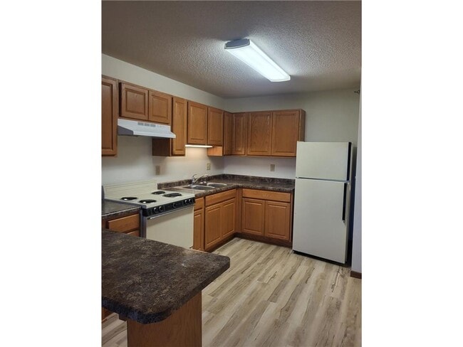 property at 609 Main St S