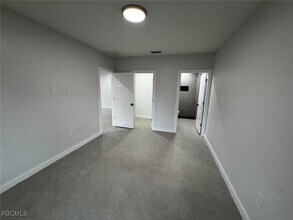 27380 Sandrala Dr in Punta Gorda, FL - Building Photo - Building Photo