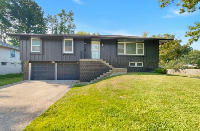 property at 7701 E 118th Terrace