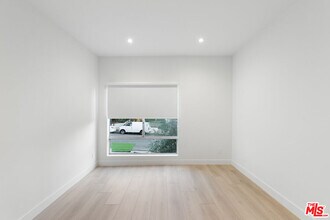 10630 Wilkins Ave in Los Angeles, CA - Building Photo - Building Photo