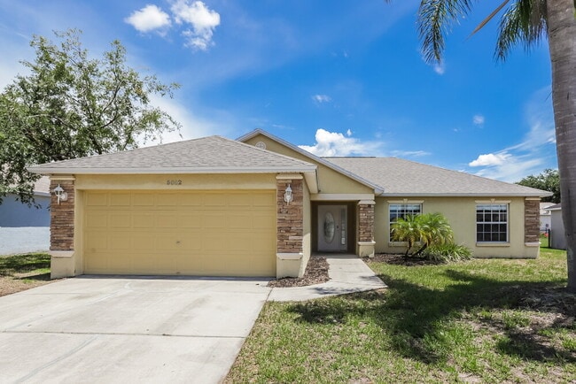 property at 5002 Quercus Loop
