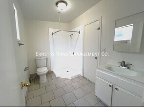 2909 E 6th St-Unit -#E in Long Beach, CA - Foto de edificio - Building Photo