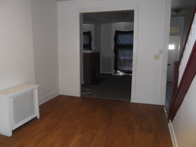 2210 Presbury St photo'