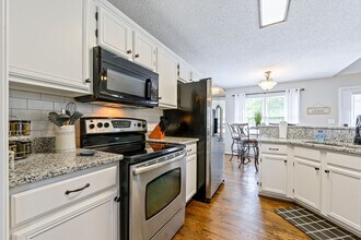 9 Southview Dr in Cartersville, GA - Building Photo - Building Photo