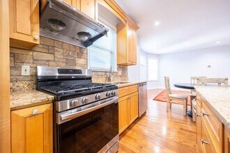 7 Alcott St in Boston, MA - Building Photo - Building Photo