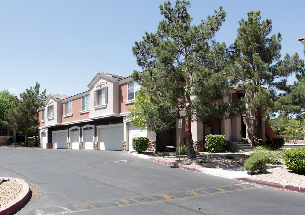 Adagio Apartments in Las Vegas, NV - Building Photo