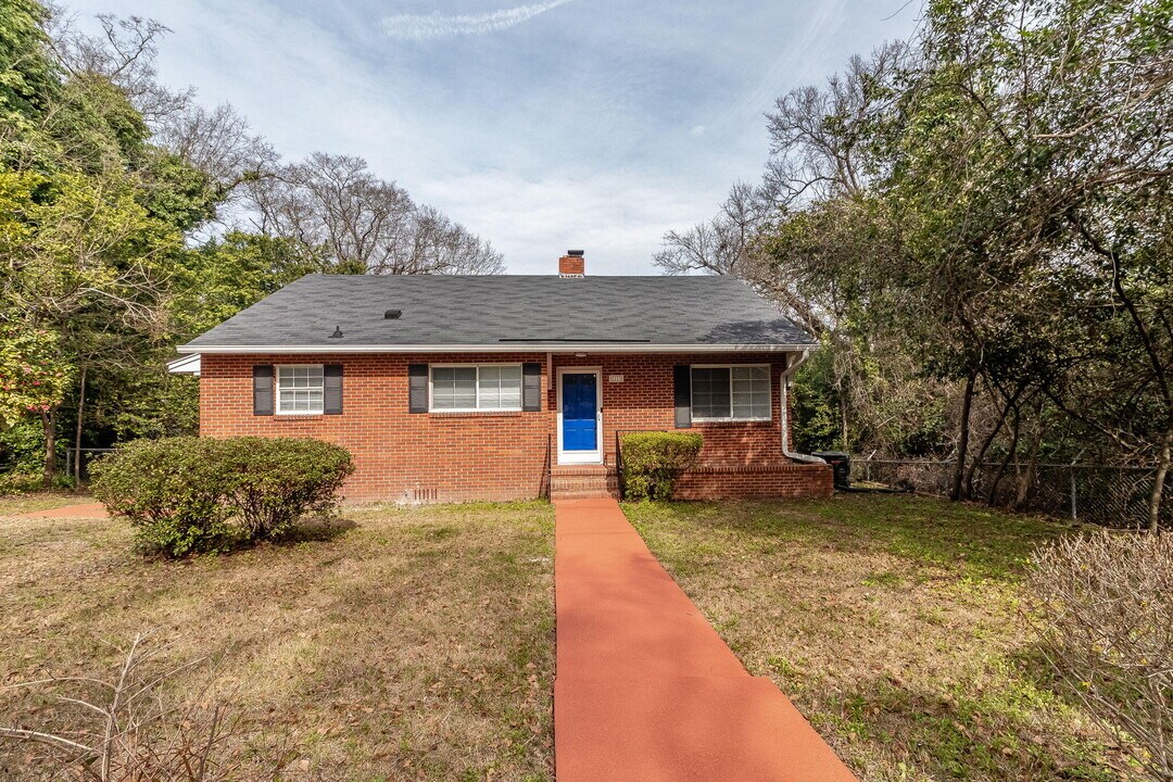 2113 Cresswell Dr in Augusta, GA - Building Photo
