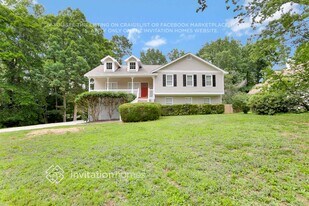 964 Oak Moss Dr in Lawrenceville, GA - Building Photo